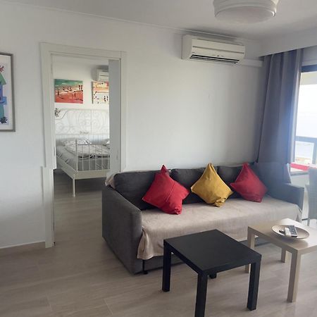 Stunning Apartment 10 Meters From The Beach With Parking Benalmadena Exterior photo