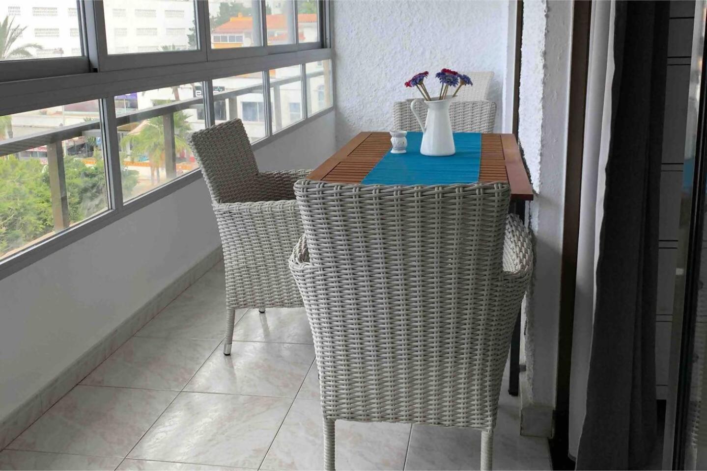 Stunning Apartment 50 Meters From The Sea Benalmadena Exterior photo