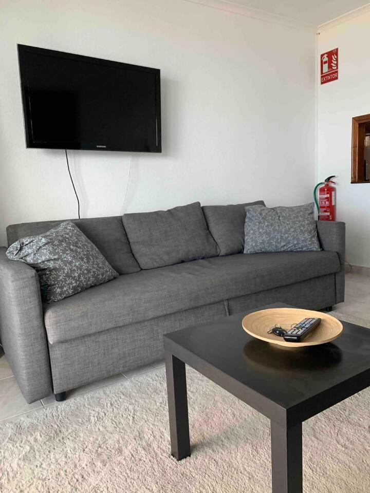 Stunning Apartment 50 Meters From The Sea Benalmadena Exterior photo