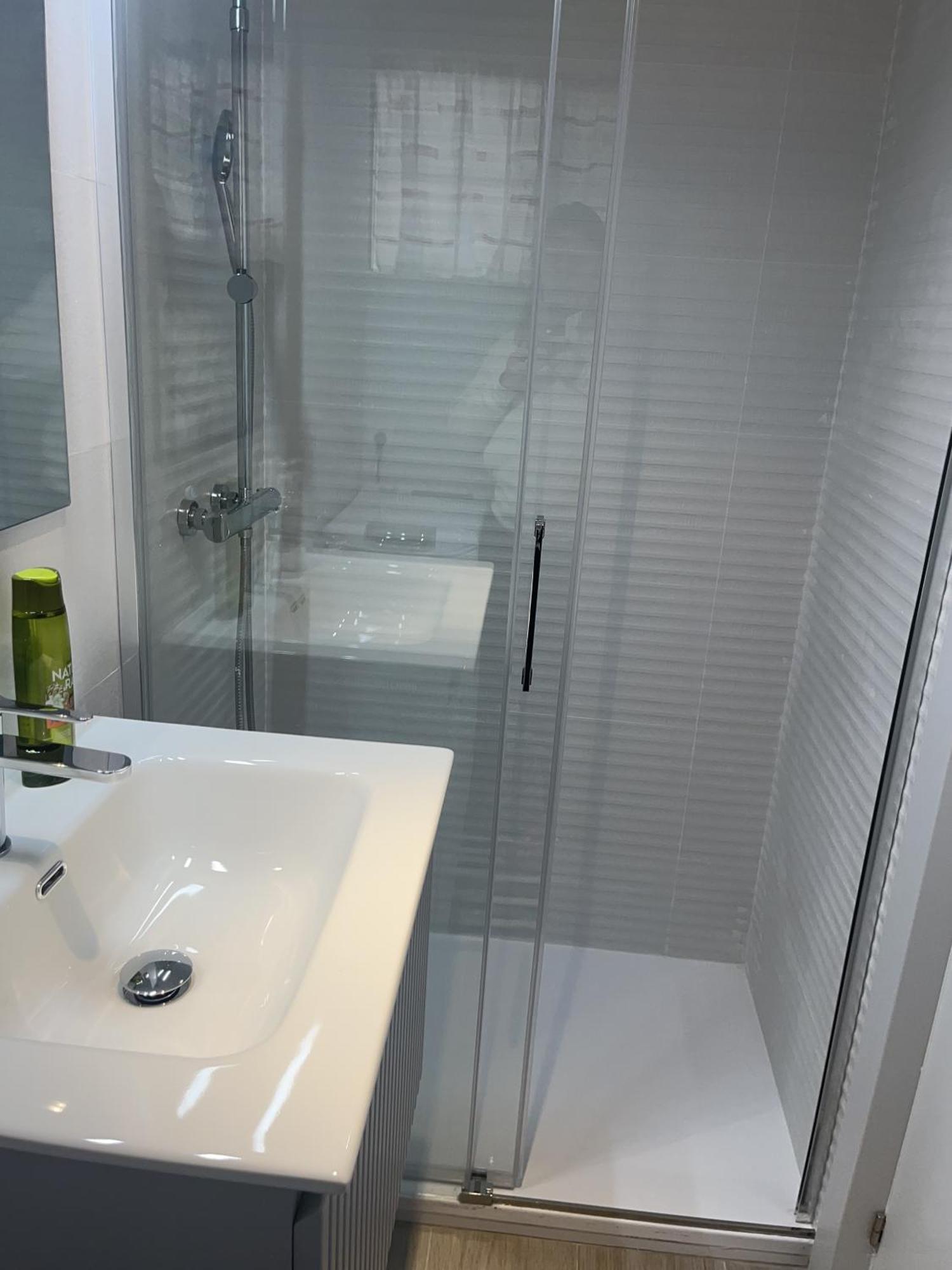 Stunning Apartment 10 Meters From The Beach With Parking Benalmadena Exterior photo