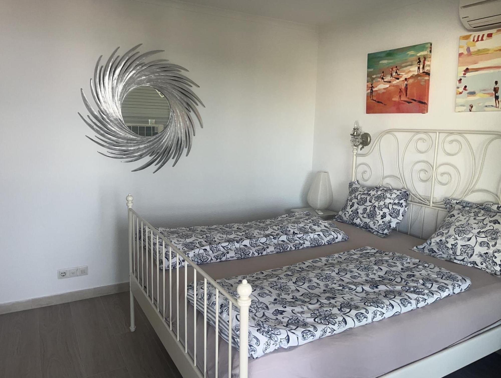 Stunning Apartment 10 Meters From The Beach With Parking Benalmadena Exterior photo